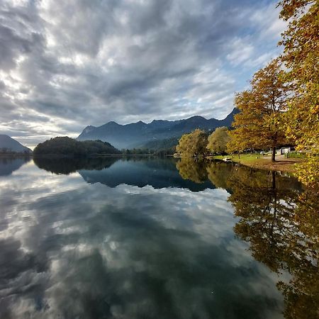 Villaggio Turistico Il Lago Dorato Carlazzo Экстерьер фото