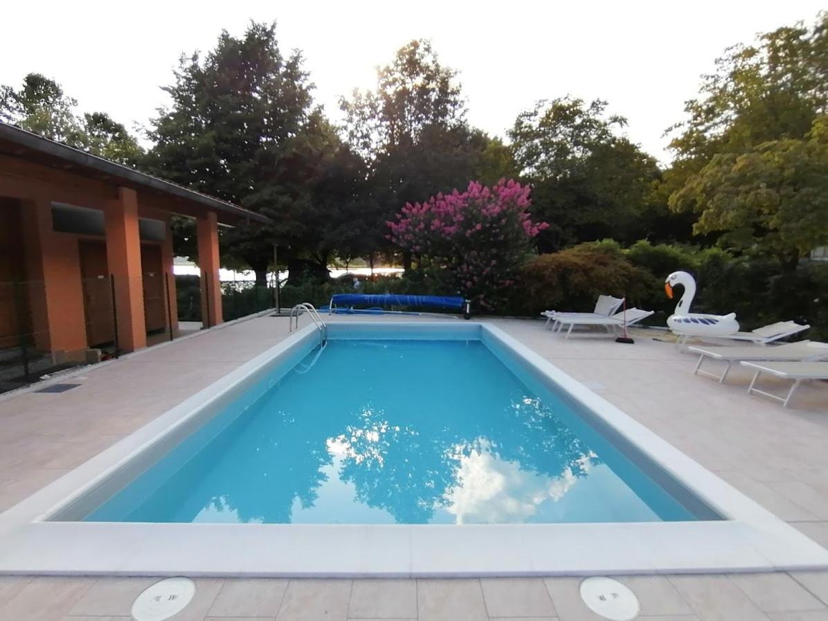 Villaggio Turistico Il Lago Dorato Carlazzo Экстерьер фото